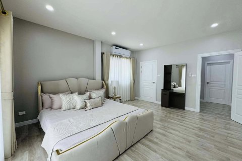 Дом в Паттайе, Таиланд с 4 спальнями № 154781 - фото 13