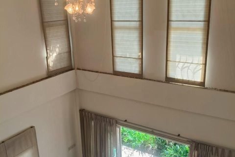 House in Phuket, Thailand 3 bedrooms № 154783 - photo 22