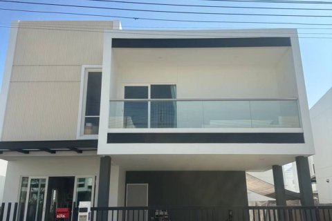 House in Chiang Mai, Thailand 3 bedrooms № 149643