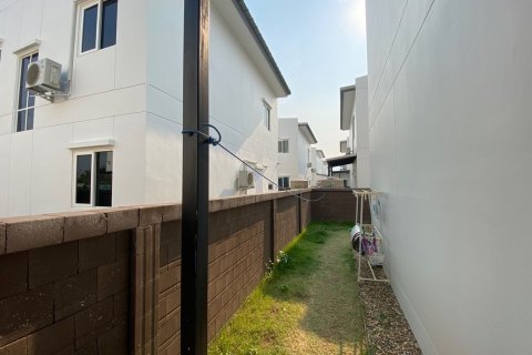 House in Chiang Mai, Thailand 3 bedrooms № 149643 - photo 14