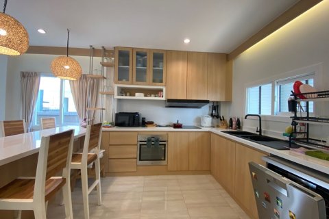 House in Chiang Mai, Thailand 3 bedrooms № 149643 - photo 7