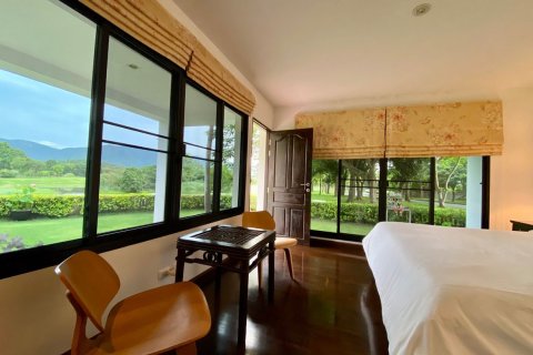 House in Chiang Mai, Thailand 3 bedrooms № 149642 - photo 16