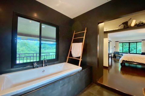 House in Chiang Mai, Thailand 3 bedrooms № 149642 - photo 28