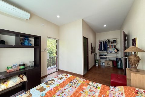 House in Chiang Mai, Thailand 4 bedrooms № 149645 - photo 22