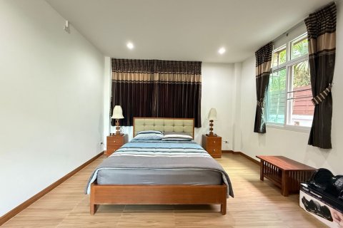 House in Chiang Mai, Thailand 4 bedrooms № 149645 - photo 8
