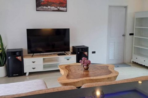 Villa in Pattaya, Thailand 6 bedrooms № 114552 - photo 6