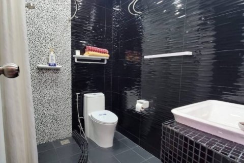 Condo in Pattaya, Thailand, 2 bedrooms  № 157703 - photo 28