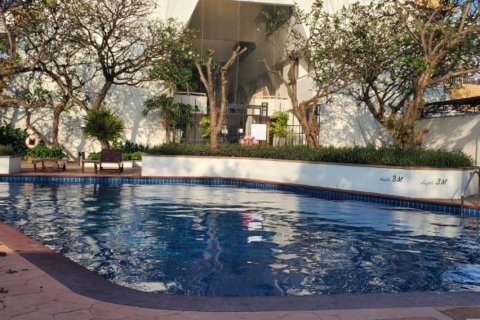 Condo in Pattaya, Thailand, 2 bedrooms  № 157703 - photo 25