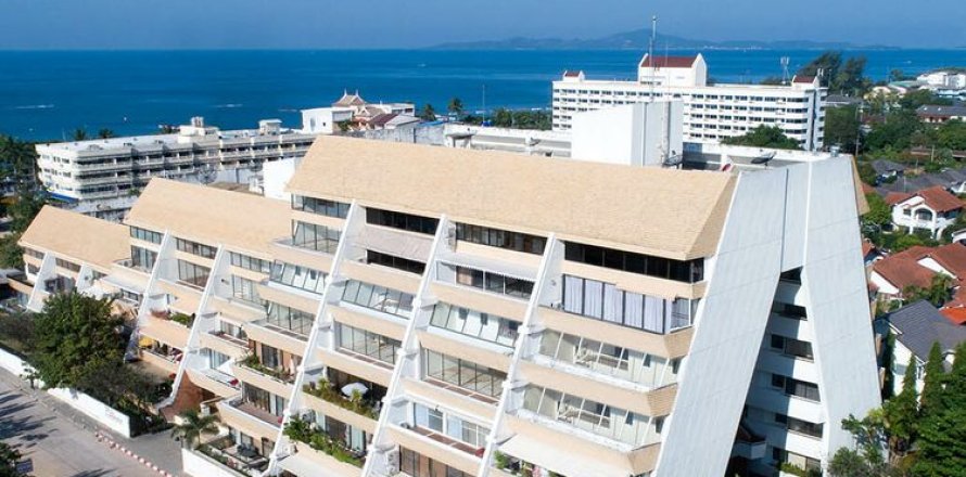 Condo in Pattaya, Thailand, 2 bedrooms  № 157703