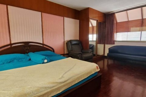 Condo in Pattaya, Thailand, 2 bedrooms  № 157703 - photo 9