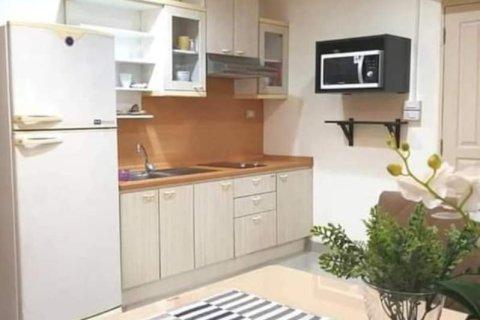 Condo in Bangkok, Thailand, 2 bedrooms  № 157704 - photo 5