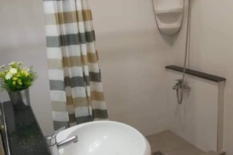 Condo in Bangkok, Thailand, 2 bedrooms  № 157704 - photo 22