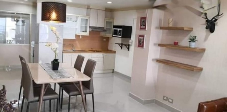 Condo in Bangkok, Thailand, 2 bedrooms  № 157704