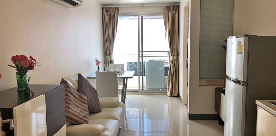 Condo in Bangkok, Thailand, 1 bedroom  № 157702
