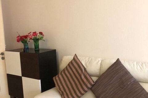 Condo in Bangkok, Thailand, 1 bedroom  № 157702 - photo 3