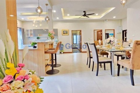 บ้านในพัทยา, ประเทศไทย 4 ห้องนอน № 196203 - รูปถ่าย 17