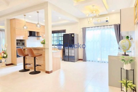บ้านในพัทยา, ประเทศไทย 4 ห้องนอน № 196203 - รูปถ่าย 28