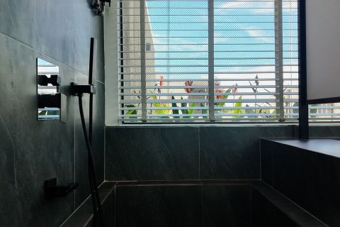 Villa in Hua Hin, Thailand 4 bedrooms № 135587 - photo 16