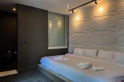 Villa in Hua Hin, Thailand 4 bedrooms № 135587 - photo 14