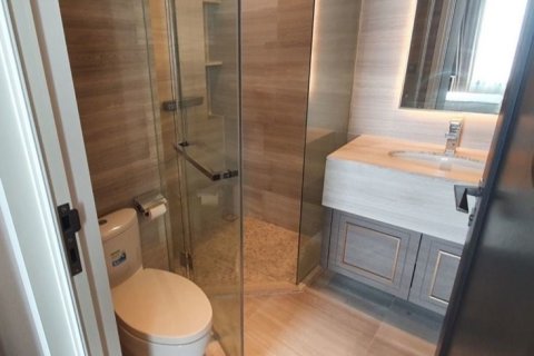 Condo à Watthana, Bangkok, Thaïlande, 2 chambres  № 135588 - photo 5