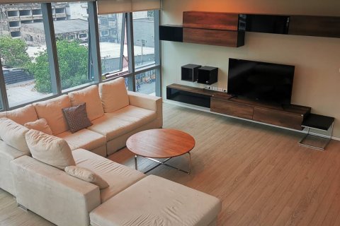 Кондоминиум с 2 спальнями в Ваттхане, Бангкок, Таиланд № 135586 - фото 13