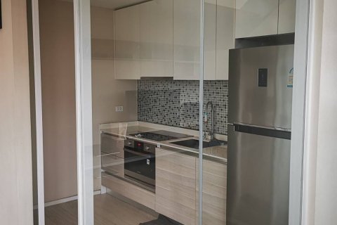 Кондоминиум с 2 спальнями в Ваттхане, Бангкок, Таиланд № 135586 - фото 4