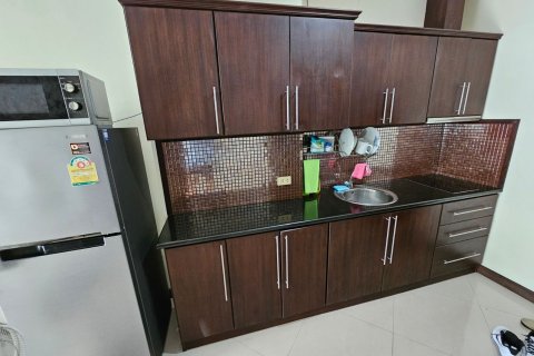 Студия в кондо в Паттайе, Таиланд № 171616 - фото 4