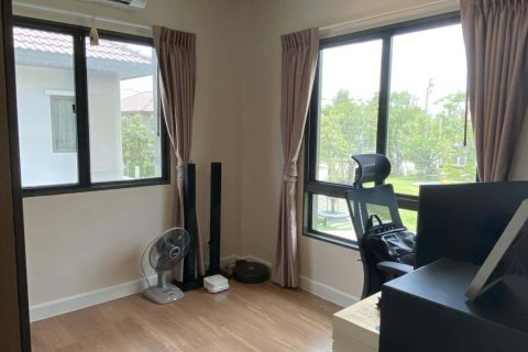 Maison à Saphan Sung, Bangkok, Thaïlande 3 chambres № 171618 - photo 12