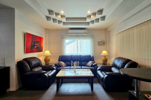 Villa in Hua Hin, Thailand 2 bedrooms № 171614 - photo 18