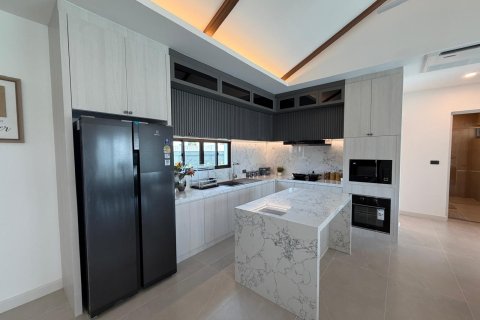 Villa in Hua Hin, Thailand 3 Schlafzimmer № 222678 - Foto 2