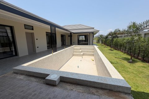 Villa in Pran Buri, Thailand 3 Schlafzimmer № 222676 - Foto 15