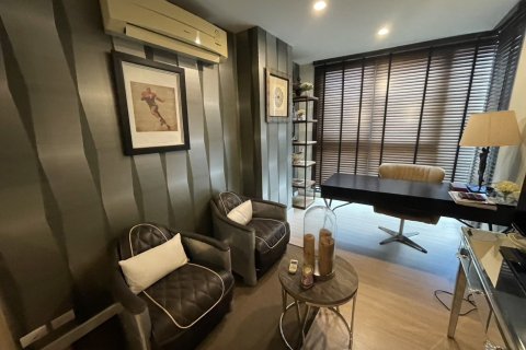 Студия в кондо в Ваттхане, Бангкок, Таиланд № 152870 - фото 2