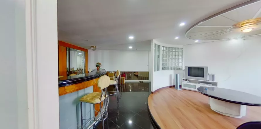 Condo à Yan Nawa, Bangkok, Thaïlande, 2 chambres  № 139508