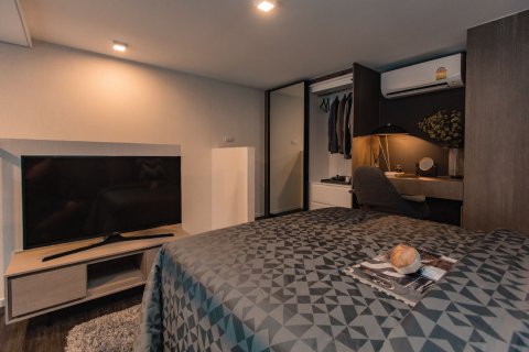 Дуплекс в Клонг Тоэй, Бангкок, Таиланд с 2 спальнями  № 139509 - фото 2