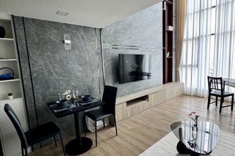 Студия в кондо в Клонг Тоэй, Бангкок, Таиланд № 139505 - фото 5