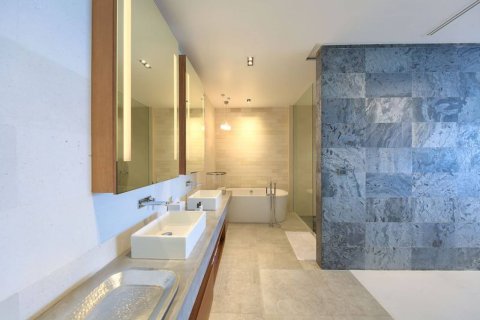 Maison à Ko Samui, Thaïlande 5 chambres № 180681 - photo 21