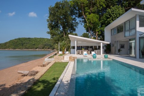 House in Ko Samui, Thailand 3 bedrooms № 180683 - photo 2
