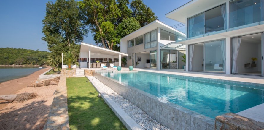 House in Ko Samui, Thailand 3 bedrooms № 180683