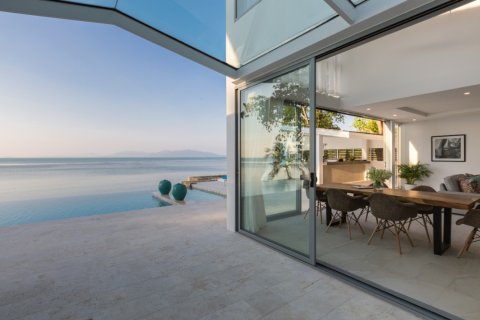 House in Ko Samui, Thailand 3 bedrooms № 180683 - photo 15