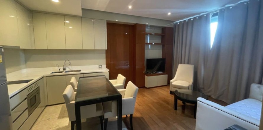 Condo à Khlong Toei, Bangkok, Thaïlande, 2 chambres  № 167916