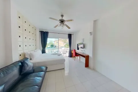 Villa in Pattaya, Thailand 7 bedrooms № 156977 - photo 10