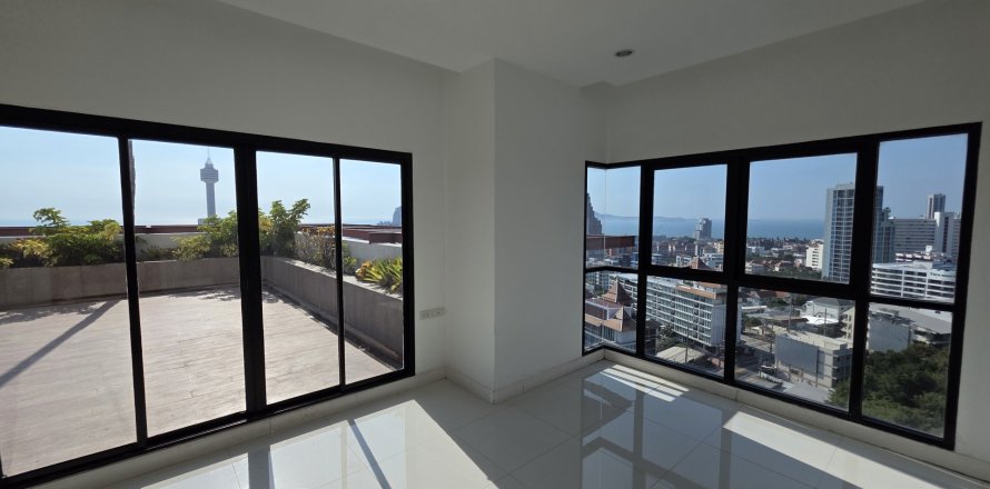 Пентхаус в Паттайе, Таиланд с 3 спальнями  № 156976