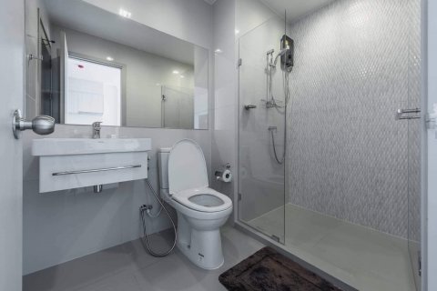 Кондоминиум с 2 спальнями в Клонг Тоэй, Бангкок, Таиланд № 138806 - фото 11