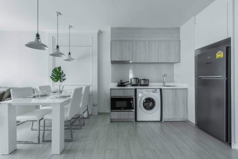 Кондоминиум с 2 спальнями в Клонг Тоэй, Бангкок, Таиланд № 138806 - фото 3