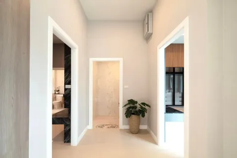 Casa de 3 dormitorios en Pattaya, Tailandia № 212044 - foto 18
