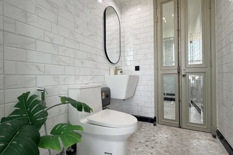 Condo in Yan Nawa, Bangkok, Thailand, 2 bedrooms  № 201338 - photo 11