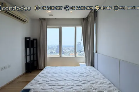 Condo in Watthana, Bangkok, Thailand, 2 bedrooms № 201343 - photo 8