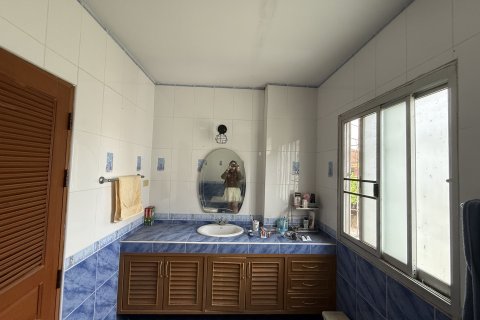 Дом в Сан-Сая, Таиланд с 4 спальнями № 138038 - фото 17