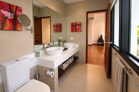 Haus in Bang Tao, Thailand 3 Schlafzimmer № 233697 - Foto 14
