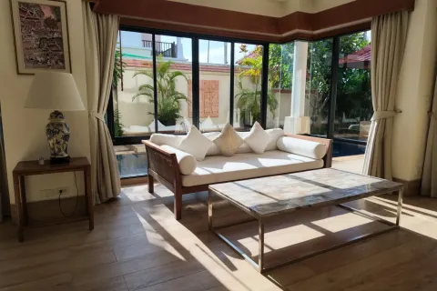 Casa de 3 dormitorios en Bang Tao, Tailandia № 233696 - foto 5